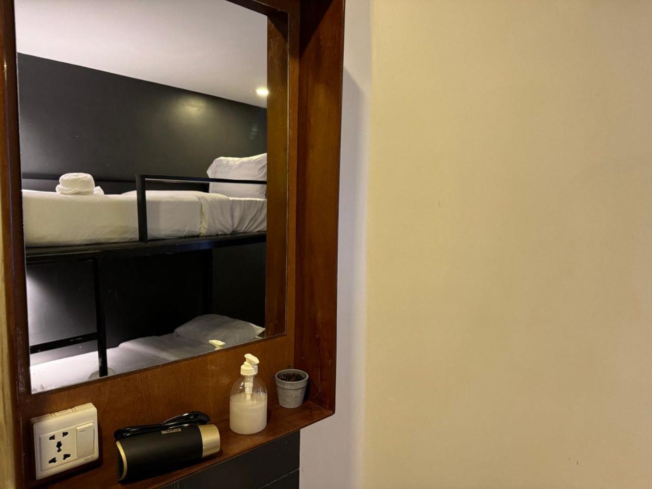 The Hive Hotel Сиемрип Экстерьер фото